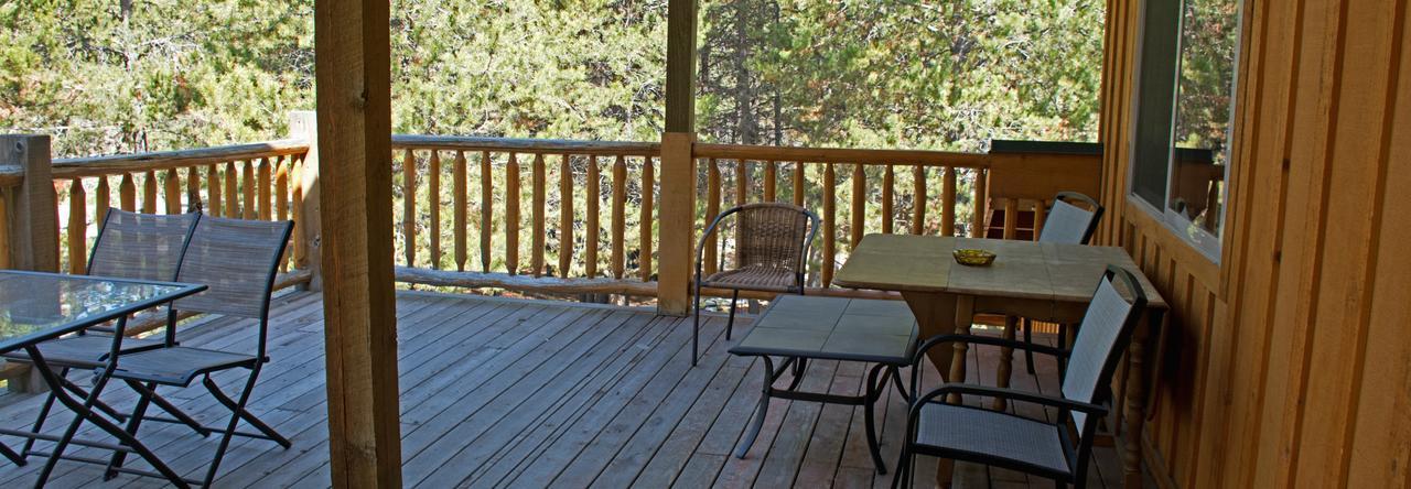Diamondstone Guest Lodges La Pine Exteriér fotografie
